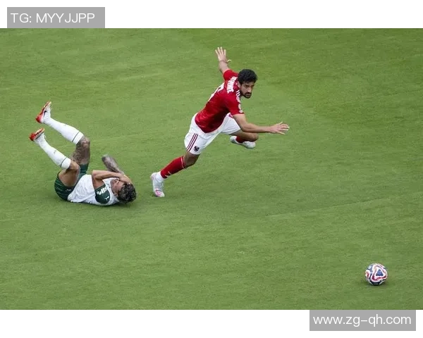 足球球星搞怪大变身 盘点那些令人捧腹的搞笑瞬间和奇葩造型